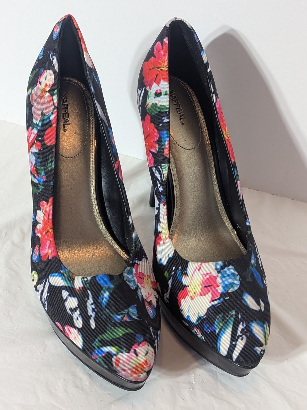 Xappeal Black w/ Floral Print Pointed-Toe Stiletto Heels Size 11